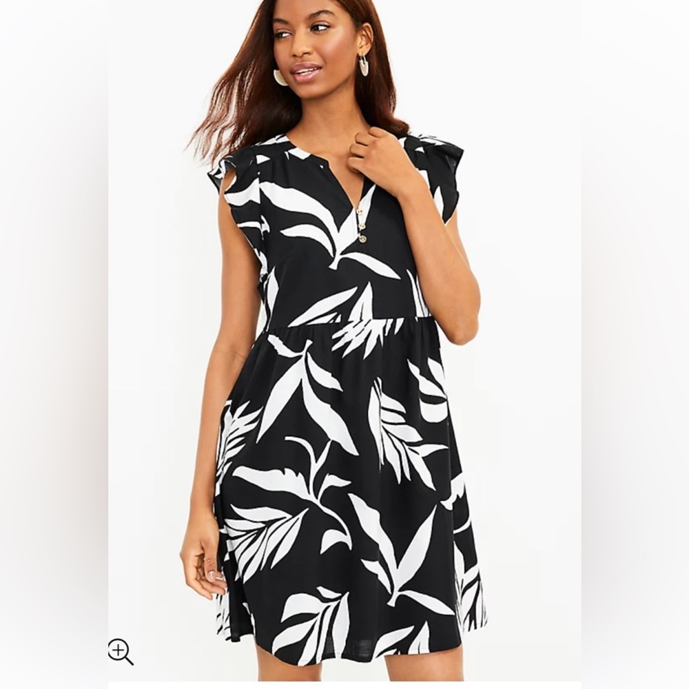 NEW!  Ann Taylor Loft Black and White Palm Leaf Print Dress